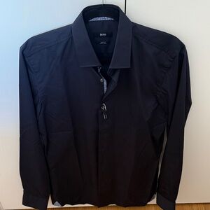 NWOT Hugo Boss Men's Black Dress Shirt Slim Fit, Easy Iton